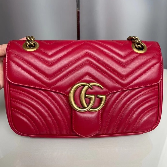 Gucci Marmont 26 Red - Picture 2 of 9